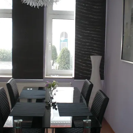 Homestay Zv2001 Private & Near Exhibition Ground *