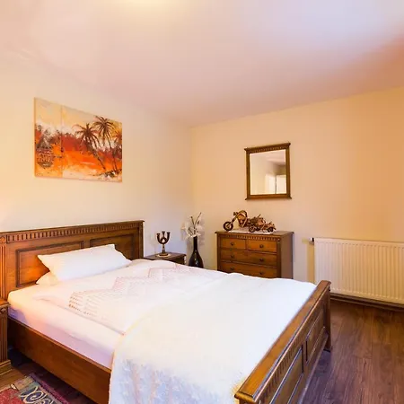 Homestay Zv2001 Private & Near Exhibition Ground *